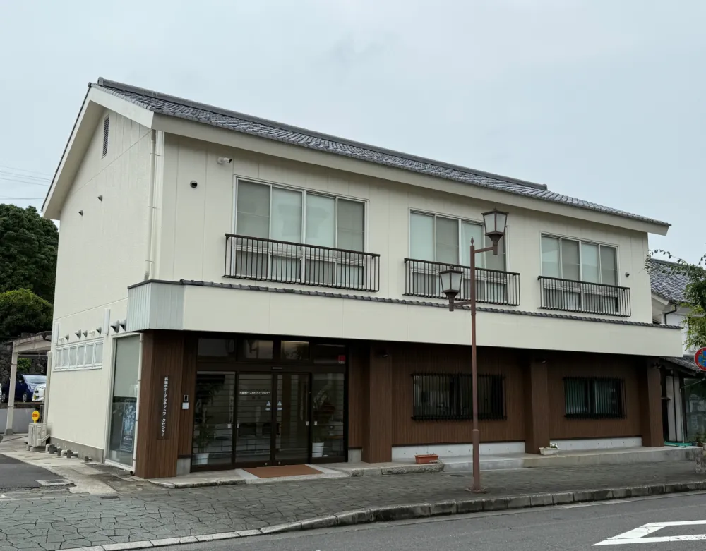 完全週休2日制♪スキルを磨けるラジオパーソナリティ募集！