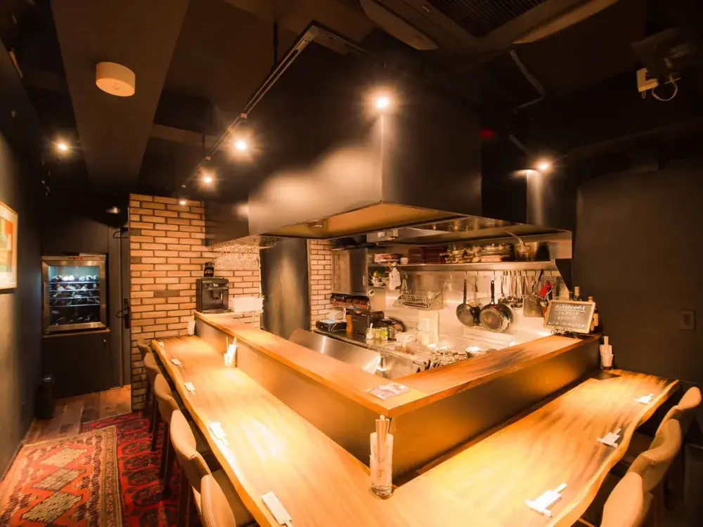 未経験OK☆あなたのやる気を全力で応援！ホールスタッフ